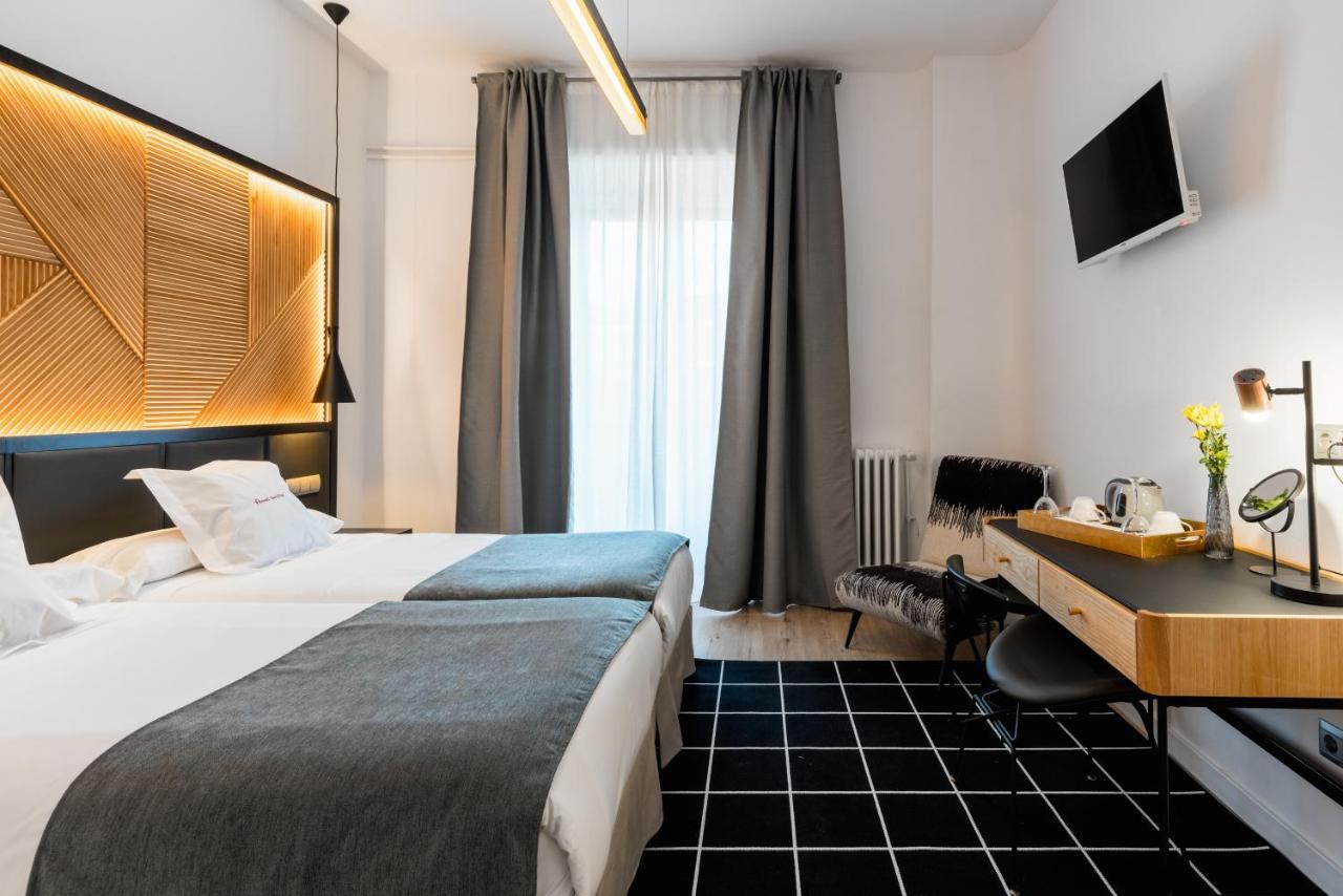 Hotel Sevilla Екстериор снимка