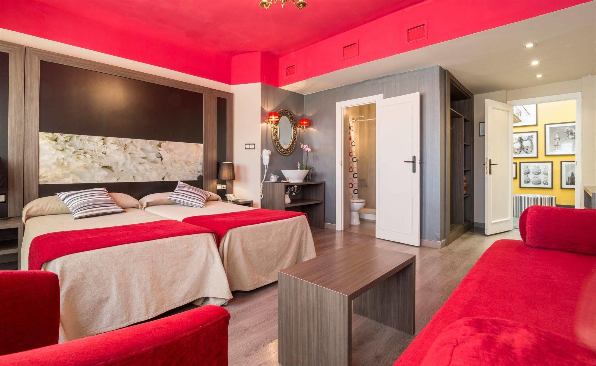 Hotel Sevilla Екстериор снимка